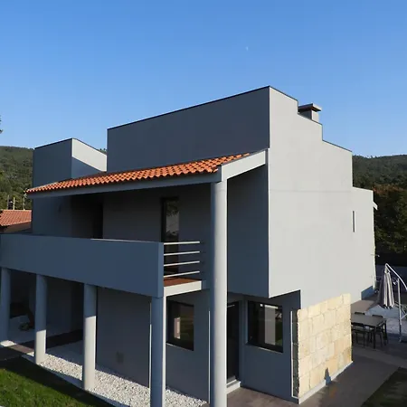 Mountain & Sea Serenity - Private Pool 別荘 アフィフェ