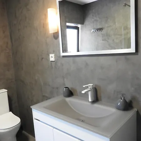 Mountain & Sea Serenity - Private Pool アフィフェ